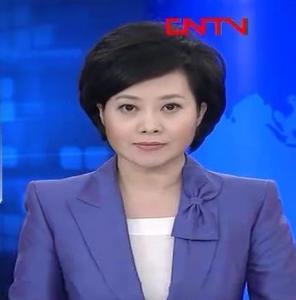 央视新闻女主播张璐,新闻联播背后的优雅与智慧